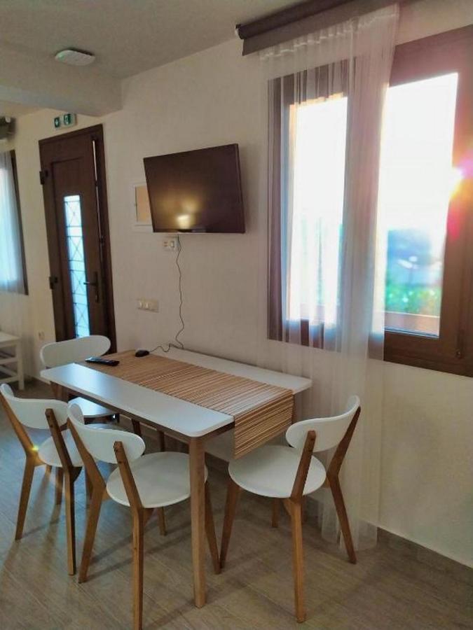 Guesthouse Kastelia Каламбака Екстер'єр фото