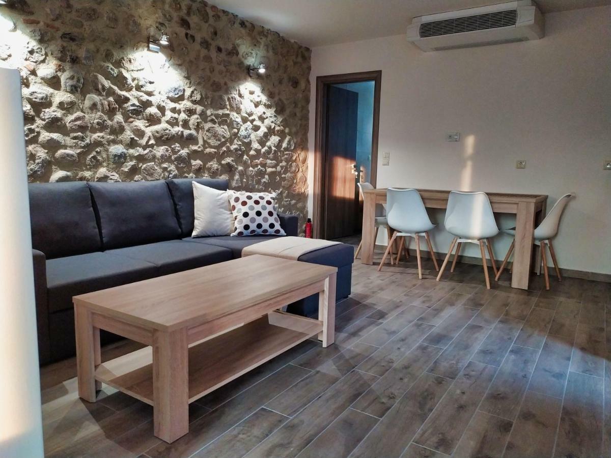 Guesthouse Kastelia Каламбака Екстер'єр фото